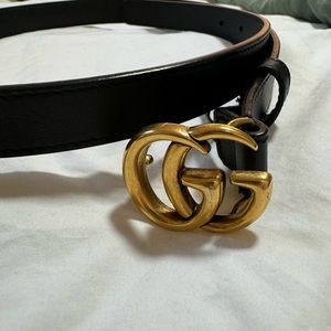 Gucci belt (small GG black leather belt)